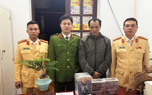 Phát hiện tài xế xe đầu kéo dương tính ma túy, tàng trữ pháo lậu