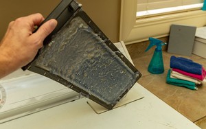 10 sai lầm phổ biến nhất khi giặt quần áo khiến cả gia đình hứng chịu hậu quả