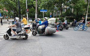 Khách Việt giật mình với cảnh tượng trên đường phố Trung Quốc, nhận xét: "Sao có thể như vậy?"