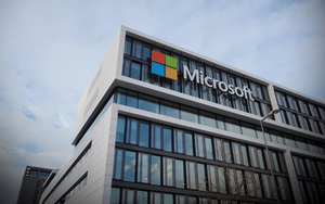 Cơn rung chấn Microsoft: Mất 350 tỷ USD trong 1 ngày vì AI