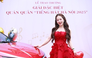 Quán quân Đào Lê Phương Chi nhận giải thưởng "khủng"