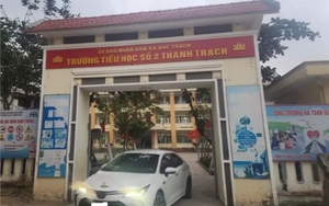 Hiệu trưởng, hiệu phó nhận phụ cấp dù không đứng lớp: Có thể bị xử lý hình sự không?