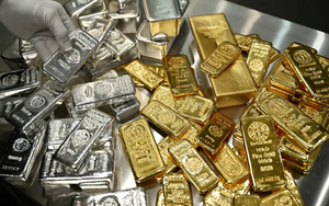 Nóng càng thêm nóng, giá vàng, bạc tiếp tục tăng giữa bất ổn tại Venezuela