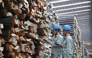 Thép xây dựng Hoà Phát đạt kỷ lục 585.000 tấn lần đầu tiên sau 34 năm