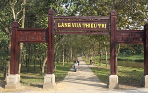 Lăng mộ vua Thiệu Trị lại lộ thêm một công trình “lạ”