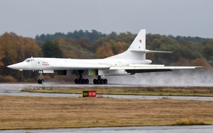 Chính thức nhận 2 oanh tạc cơ Tu-160M sau nhiều năm trì hoãn