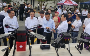 Drone gia nhập cuộc đua giao hàng