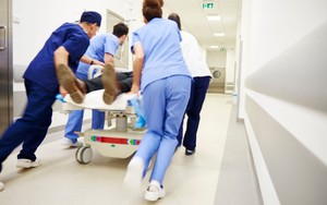 Phó Giám đốc Trung tâm Đột quỵ, Bệnh viện Bạch Mai: Vào mùa lạnh, có 3 thời điểm dễ xảy ra đột quỵ nhất