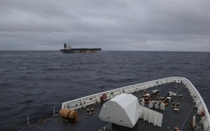 Mỹ bắt giữ tàu chở dầu mang cờ Nga sau ‘nhiều tuần truy đuổi’