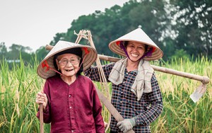Khi cha mẹ bắt đầu "lúc nhớ lúc quên": Chuyện vừa xảy ra thì quên, chuyện nhiều năm trước lại kể vanh vách