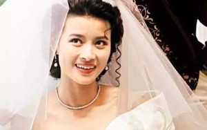 Hoa hậu làm mẹ đơn thân suốt 20 năm bất ngờ có tin vui