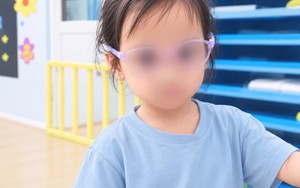 Đọc bình luận dưới bức ảnh bé gái Việt đeo kính mới thấy: Có 1 kiểu người lớn toxic, quy chụp, rất đáng cảnh báo!