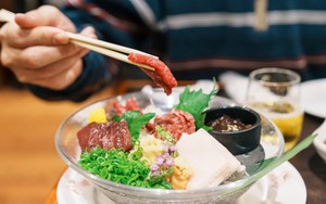 Vì sao người Nhật Bản ăn thịt ngựa sống?