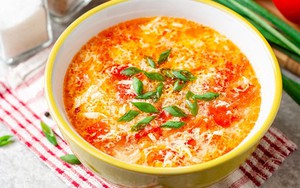 5 thói quen ăn canh nóng nhiều gia đình nên thay đổi