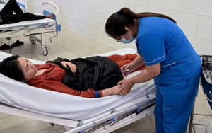 Ca sĩ Việt có ca khúc 10 tỷ views nhập viện cấp cứu, không thể tham gia biểu diễn