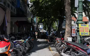 Truy tố 5 nhân viên trật tự đô thị tội Nhận hối lộ, vì sao 33 người đưa tiền vô can?