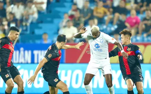 V.League liệu có nổ ra 'bong bóng' ngoại binh?