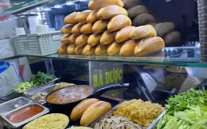 Bánh mì Bà Được xin lỗi sau vụ 167 người nhập viện