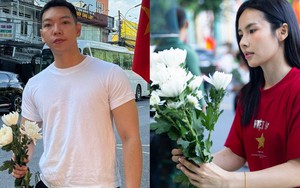 Xin nghỉ làm một buổi sáng, mang hoa trắng đến công viên Lê Thị Riêng: “Được có mặt ở đây đã là một sự biết ơn”