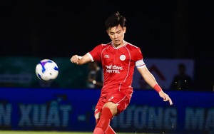 Thể Công Viettel thua Persib Bandung 0-1 trong trận có 2 thẻ đỏ