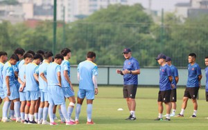 Trước thềm World Cup, U17 Việt Nam tập giáo án đặc biệt với chuyên gia Brazil