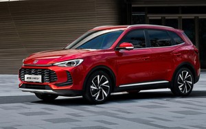 Tin xe 16/10: MG ZS có thể sớm về Việt Nam, Porsche Mission S dần lộ diện