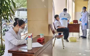 Từ vụ 3 học sinh mắc não mô cầu nguy hiểm: Bác sĩ cảnh báo khẩn