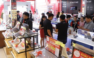 Loạt smartphone, đồ gia dụng giảm giá 50% dịp 20/10