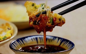 Lời cảnh báo đến các gia đình thích dùng nước tương: 5 sai lầm "phá gan", tự nuốt độc!