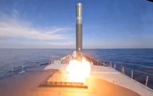 Mỗi tháng Nga có thể phóng vào Ukraine hàng trăm tên lửa và hơn 6.000 UAV