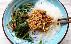 Ba loại rau ít "ngậm" thuốc trừ sâu nhất chợ, nhiều người không biết mà mua!