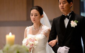 Chị chồng đưa tôi sổ tiết kiệm 100 triệu đúng ngày cưới, sau đó tôi mới cay đắng biết không phải quà mừng