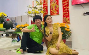 Nam nghệ sĩ Việt 62 tuổi mới có con với vợ diễn viên kém 30 tuổi, đi bán mì mưu sinh