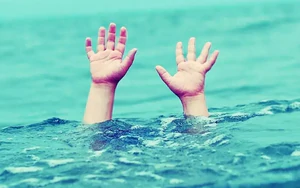 Một gia đình ở Tuyên Quang mất cùng lúc hai con trai do đuối nước trong ao nhà