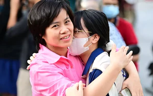 Phát hiện con mình trong nhóm 'Con ghét bố mẹ'