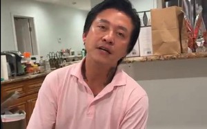 Hình ảnh đời thường Tuấn Hưng tụ tập ở Mỹ, vừa ăn vừa hát say sưa