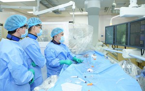 Bác sĩ BV Đại học Y Dược cảnh báo dấu hiệu mạch máu não “chực chờ” vỡ