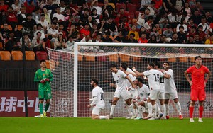 Báo Trung Quốc: “Thua 0-5 là kết quả đáng kinh ngạc, không thể tin được!”