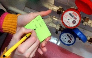 Giải pháp "cắt lỗ" khi đồng hồ nước nhảy số bất thường