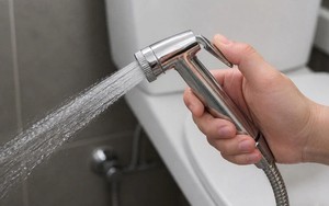 Vì sao người dân Trung Quốc không chuộng vòi xịt vệ sinh?