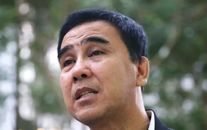 MC Quyền Linh bị thay thế