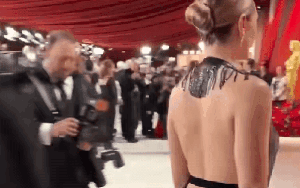 Viral mỹ nhân phim 18+ làm đồng nghiệp ngắm mê mệt giữa sự kiện: Mặt đẹp dã man, body hút mắt như có ma lực