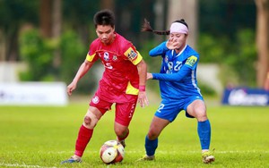Thắng hiểm cường địch, "đại gia" bóng đá Việt Nam tiếp tục dẫn đầu bảng xếp hạng