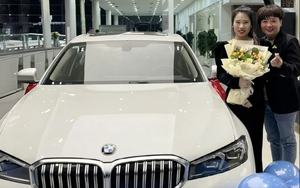 Thấy nhân viên ngày ngày đội mưa gió đi làm, sếp nữ tặng mỗi người một chiếc BMW