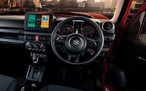 Suzuki Jimny 2026 nâng cấp mạnh trang bị, thị trường Nhật “nóng” trước ngày bán