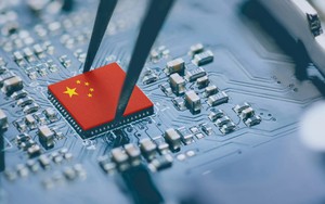 Mỹ càng làm khó, quốc gia này lại càng mạnh: Sở hữu 3/20 nhà sản xuất chip bán dẫn hàng đầu thế giới, doanh thu gần 50 tỷ USD