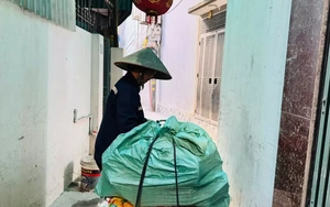 'Chợ người' giáp Tết