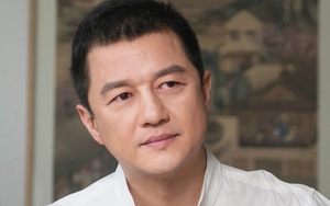 Lý Á Bằng ngừng bán hàng online sau phiên livestream 374 tỷ