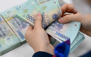 Bị nợ 4 tháng lương, tôi tới tận nhà sếp đòi tiền để về quê ăn Tết thì nhận lại câu sốc óc