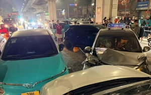 Hà Nội: Nữ tài xế ô tô đi ngược chiều gây tai nạn liên hoàn